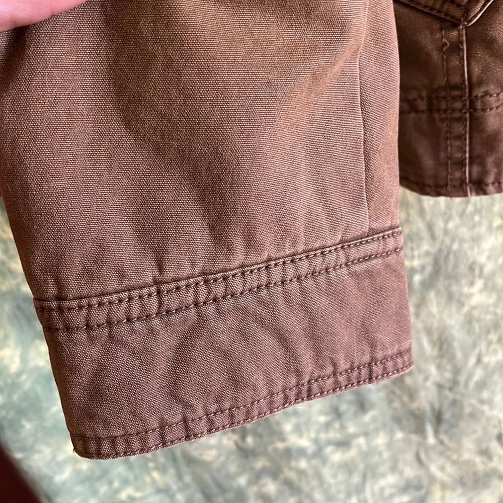 NWT Levi’s Washed Cotton Quilt-Lined Trucker Jacket - Picture 5 of 16